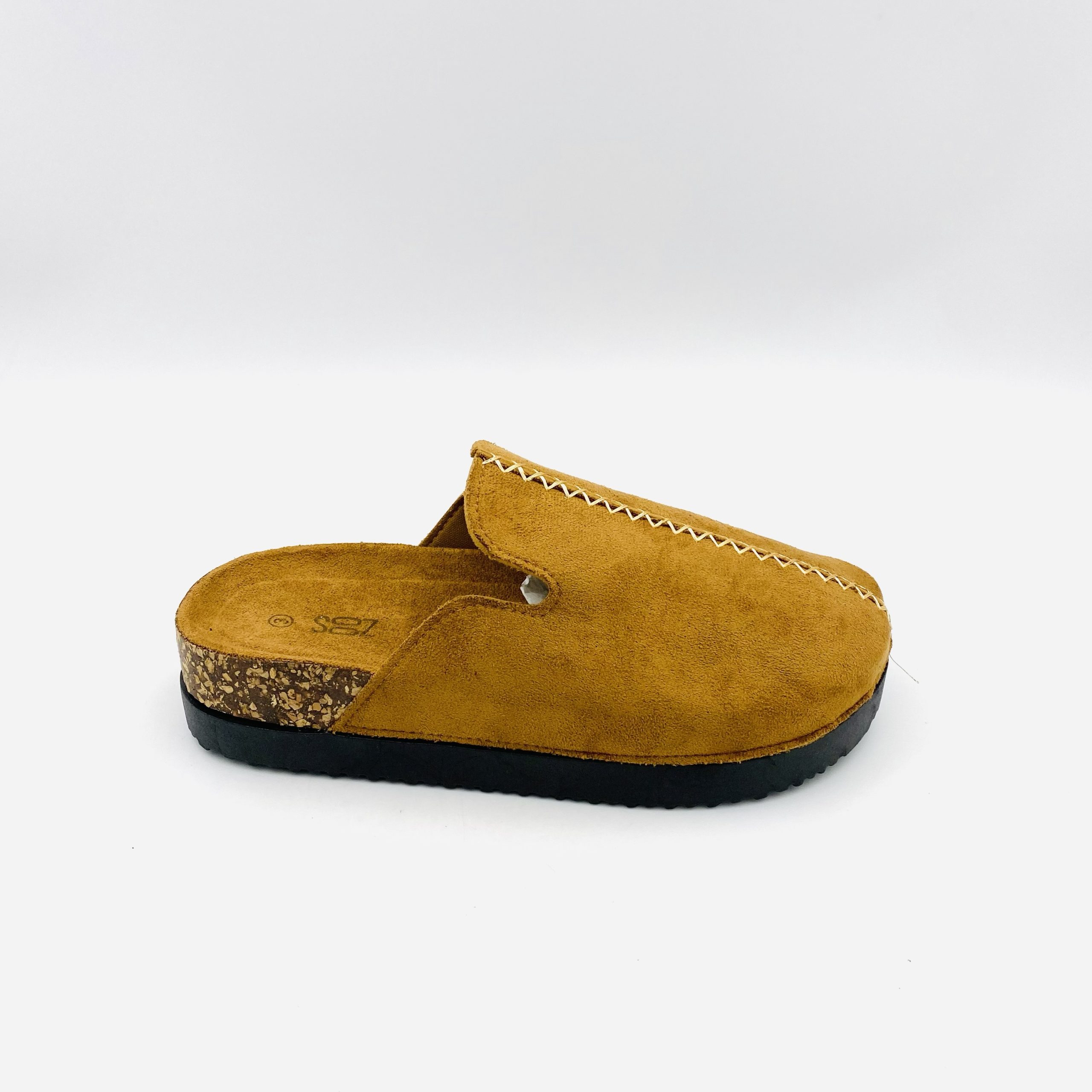 Sooz Tan Ladies Center Stitch Slipper - Image 2