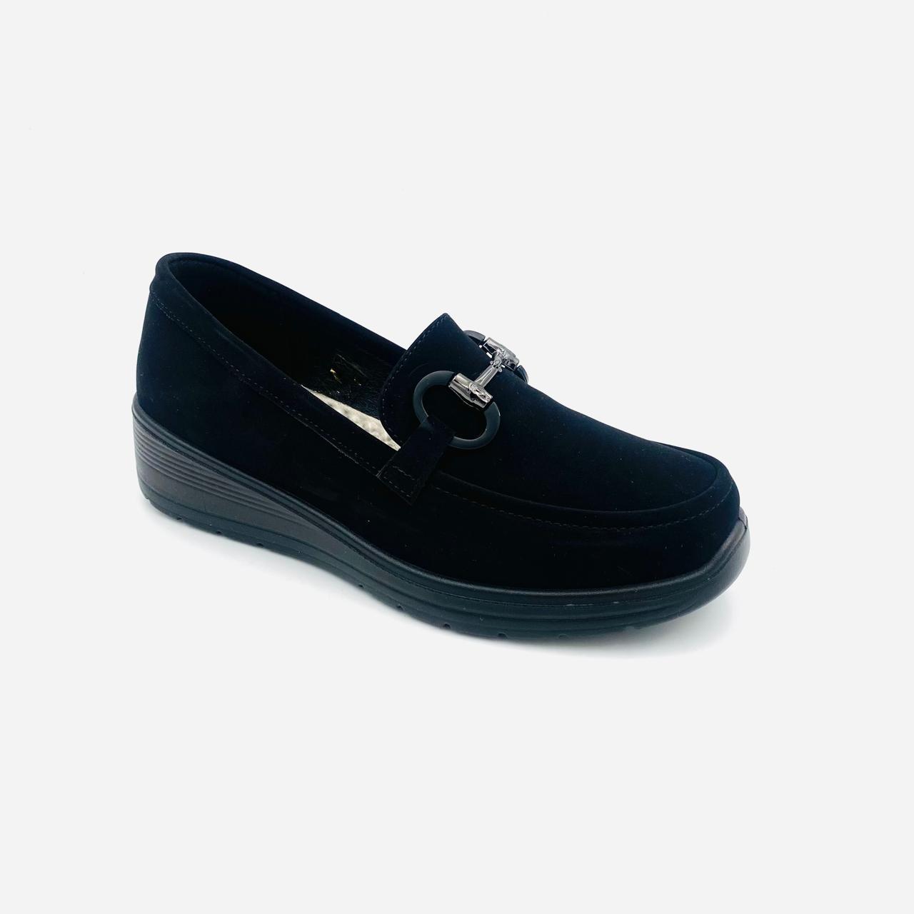 Cushion Walk Clare Black Ladies Wedge Loafer - Image 4